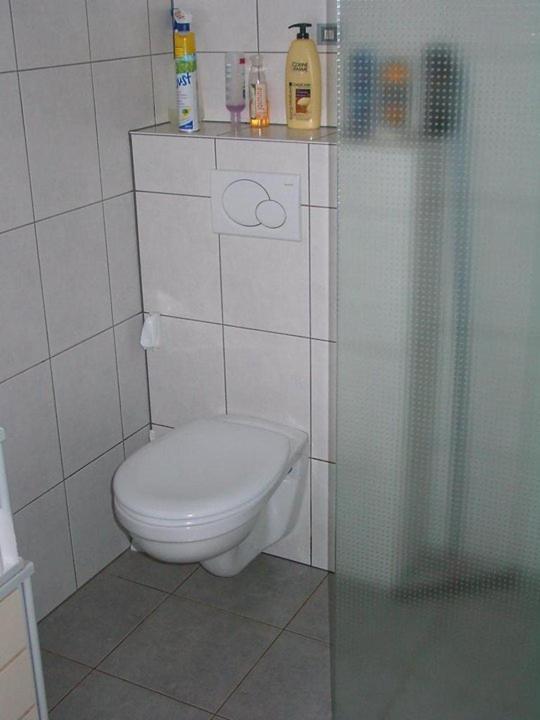 L'Appartement & Dortoir Chez Jean-Luc Baelen Esterno foto