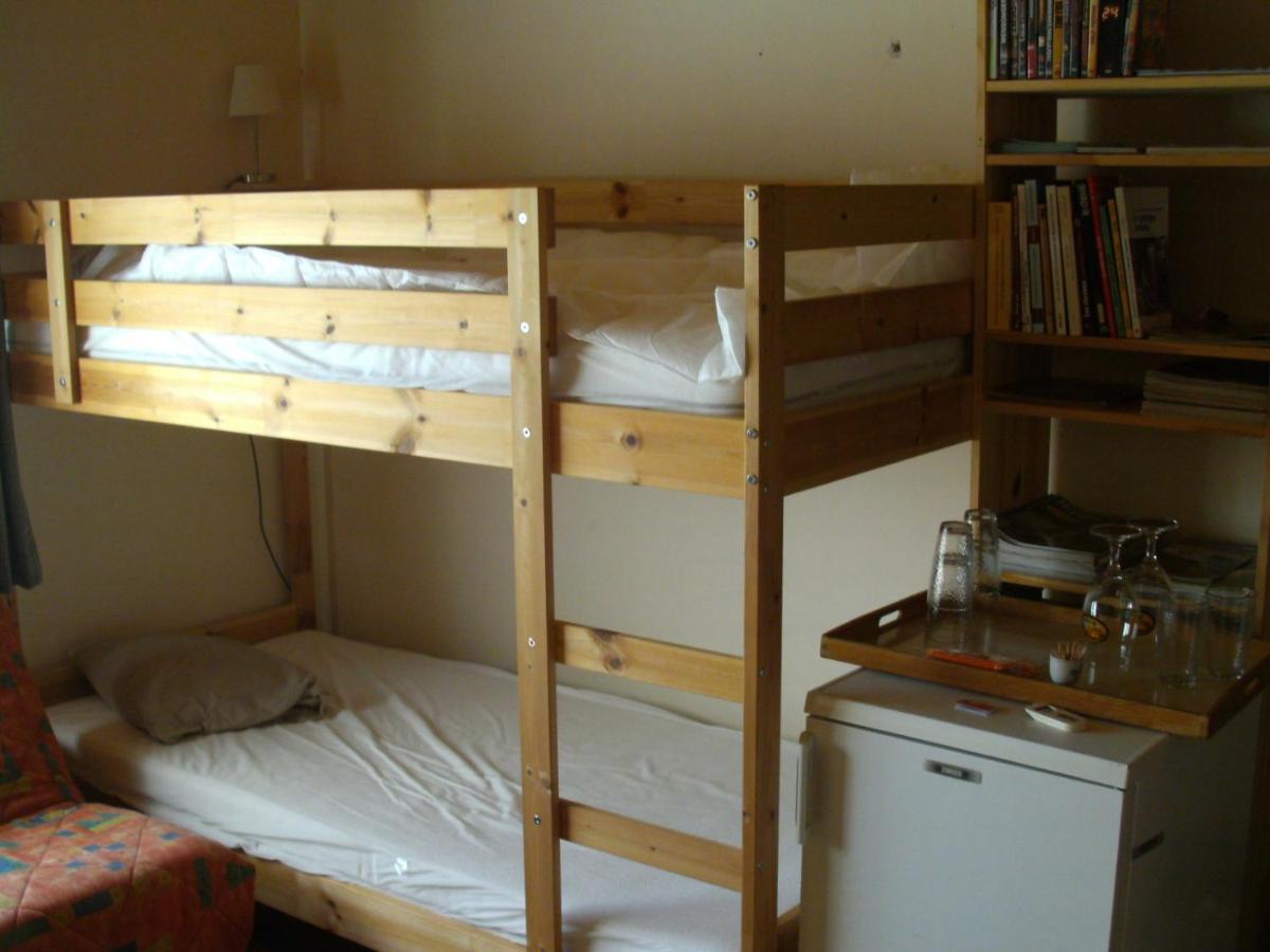 L'Appartement & Dortoir Chez Jean-Luc Baelen Esterno foto